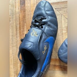 Vintage Nike tempo Ronaldinho R10